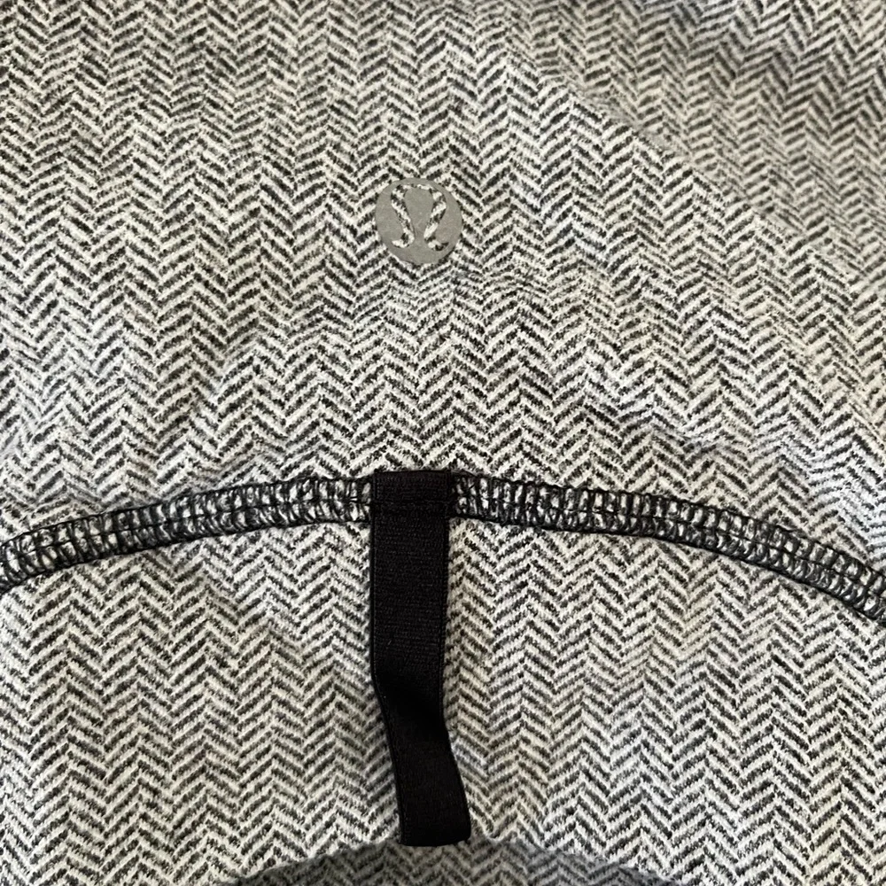 Lululemon Define Jacket - Picture 4 of 5